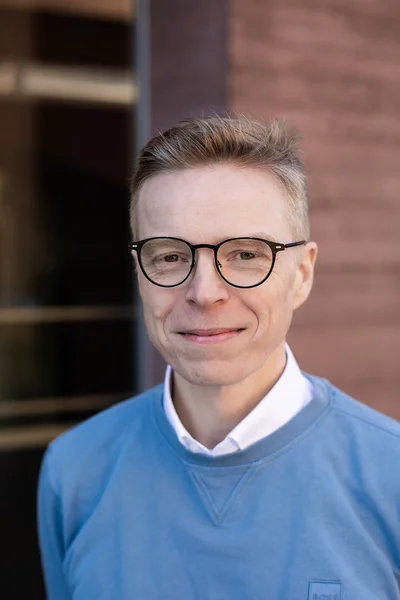Portraitfoto von Prof. Dr.  Alexander Conrad