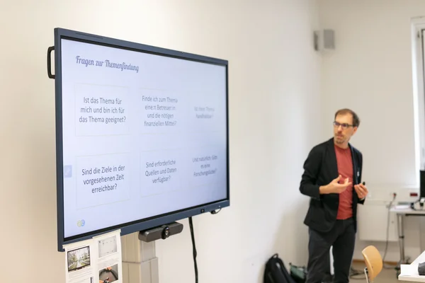 Doctorate Day - Doing a doctorate at a university of applied sciences 