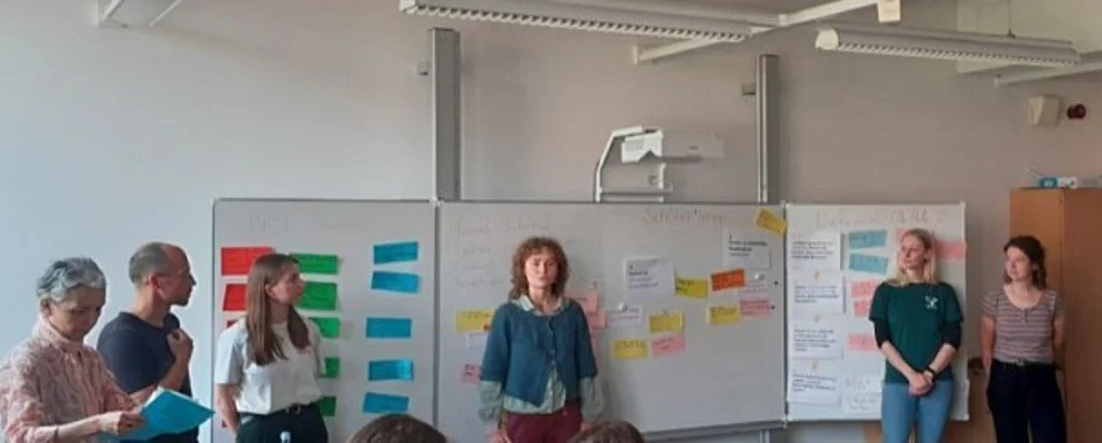 das Bild zeigt eine Workshopsituation.