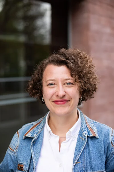 Portraitfoto von Charlotte Kling