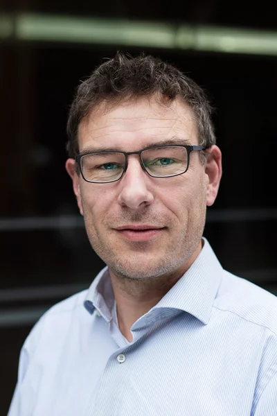 Portraitfoto von Prof. Dr. Peter Neumeister