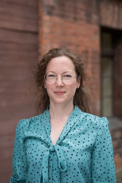 Portraitfoto von Alexandra Wolf