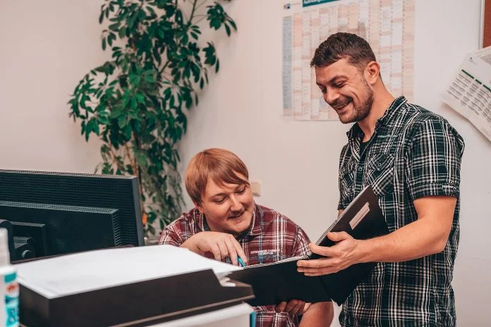 Auszubildende Kaufleute für Büromanagement an der HNEE