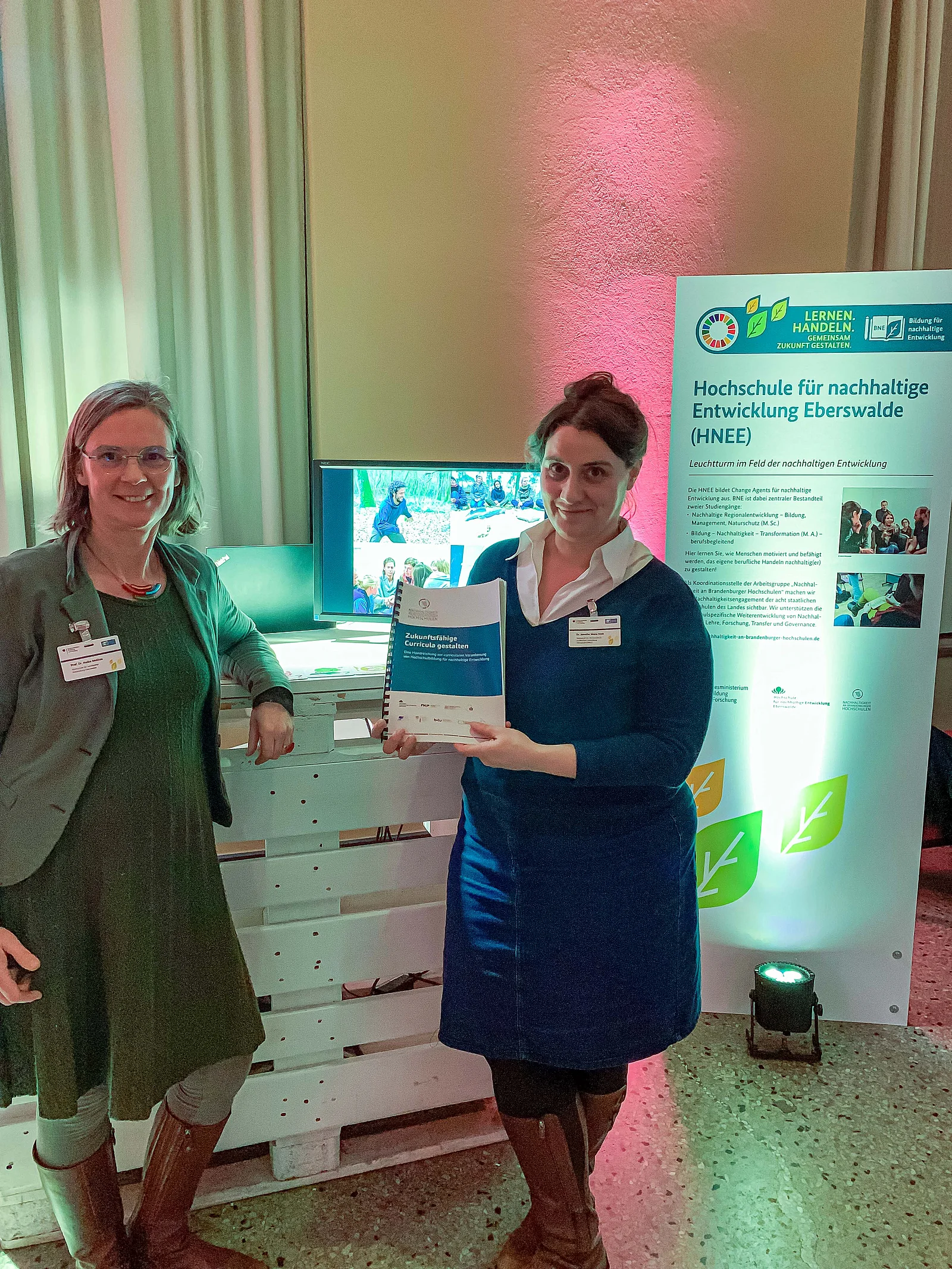 Zukunftsfähige Curricula gestalten