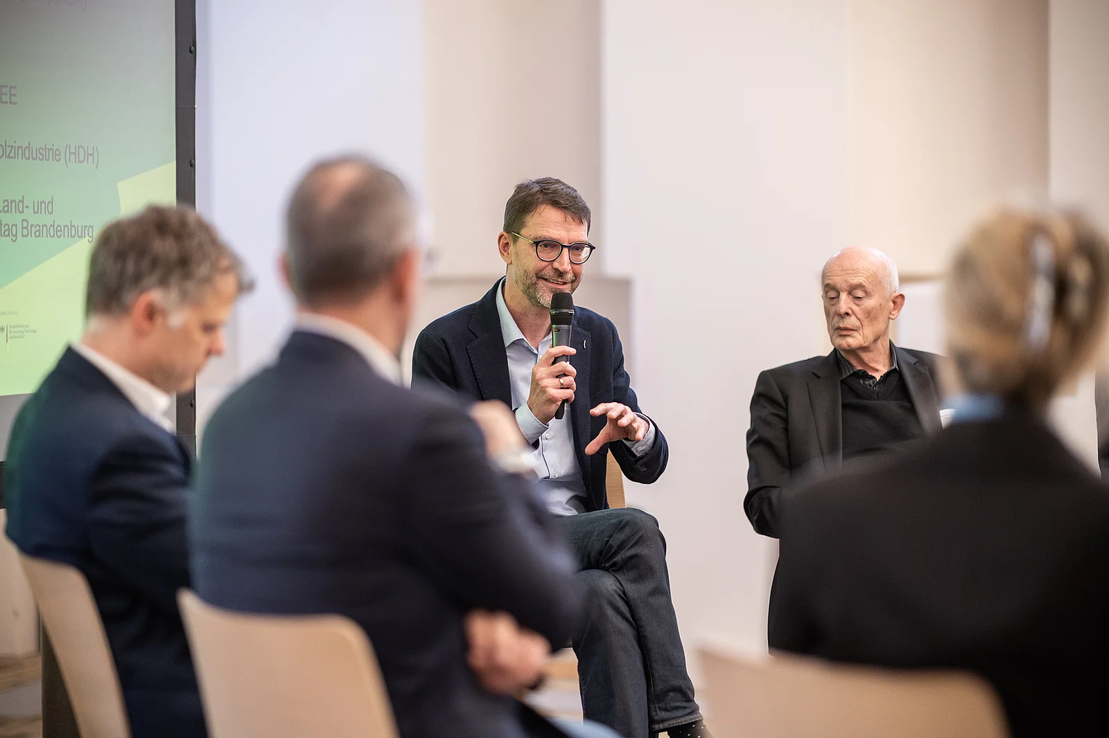 Prof. Dr. Tobias Cremer auf dem Podium