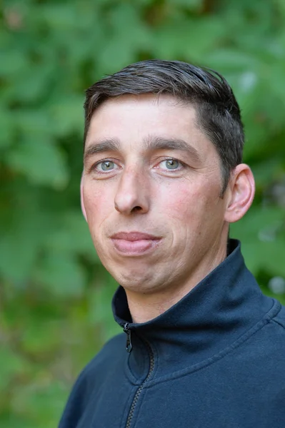 Portraitfoto von Daniel Ross