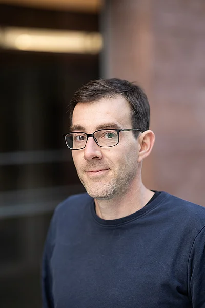 Portraitfoto von Jan Roloff