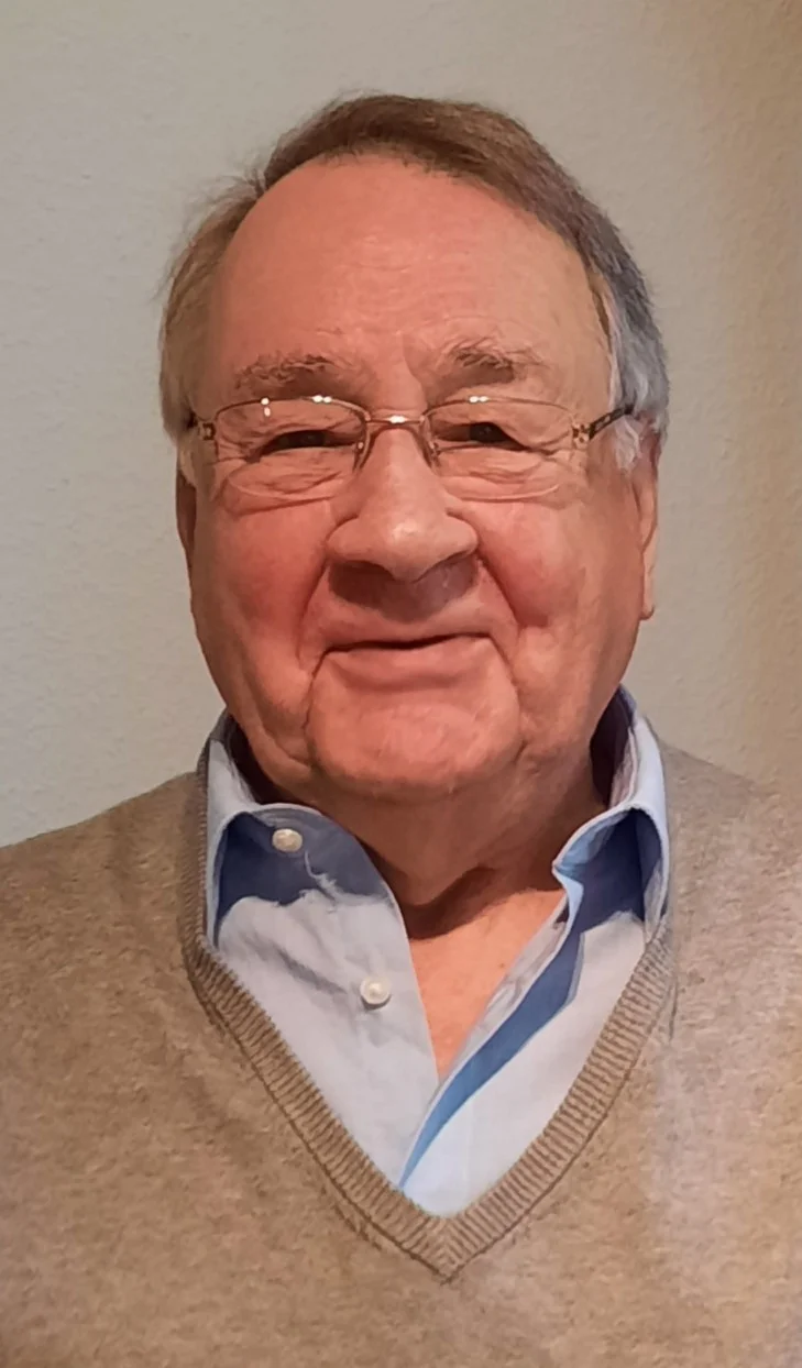  Nachruf Dr. Helmut Theodor Luthardt