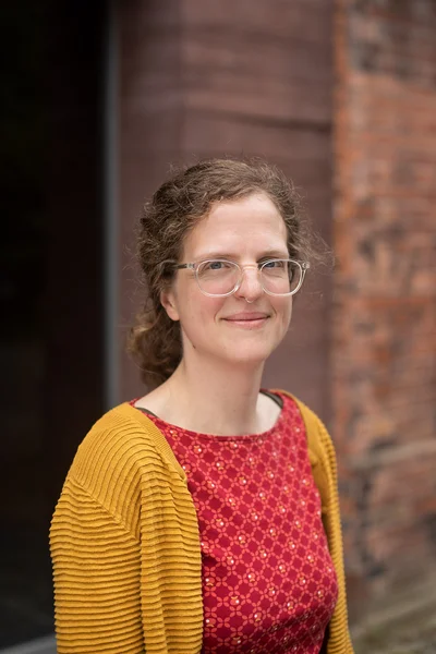 Portraitfoto von Dr.in rer. silv. Nadine Herold