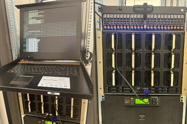 Console, Storage and DGX H100