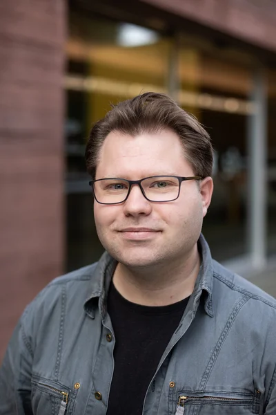 Portraitfoto von Sebastian Ulbrich