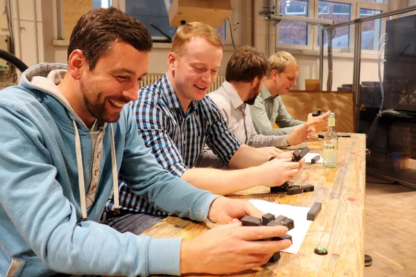 Werkstattgespräch im Technikum auf dem Waldcampus der HNEE im Rahmen der Kooperation der Innovationswerkstatt 