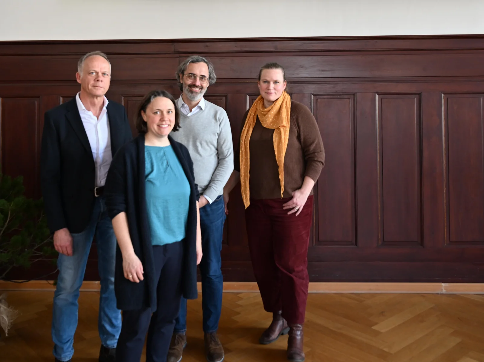 Neue Führung an der HNEE – Unsere neuen School- und Department- Leitungen (v. l. n. r.: Prof. Dr. Jens Pape, Prof. Dr. Katharina Messerer, Prof. Dr. Georg Miribung und Prof. Dr. Britta Gossel) 
